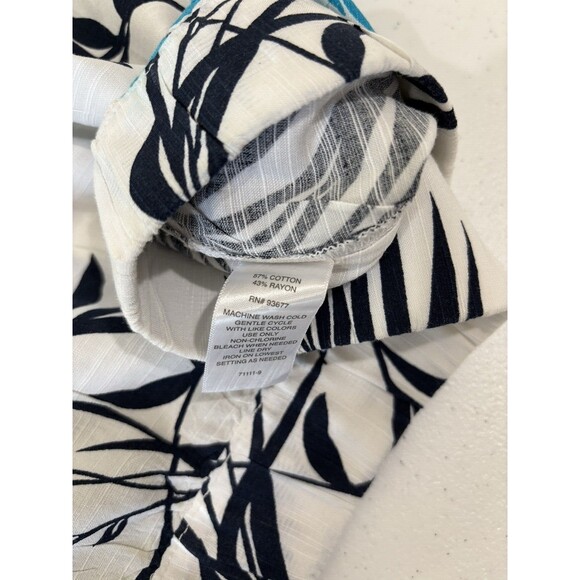 Liz Claiborne Top & Skirt 2-piece Set White Blue Floral Short Sleeve Hawaiian - Picture 10 of 10